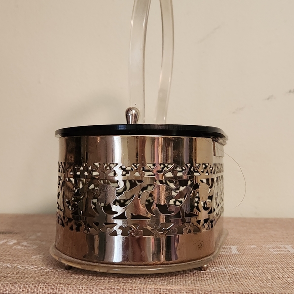 Vintage 1950"s Lucite Metal Filagree Box purse evening bag - Picture 9 of 9